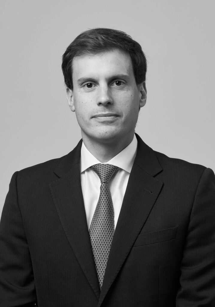 Jesús Urrutia, <br>CFA